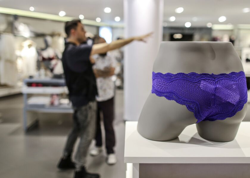 Inside Mark & Spencer's As Chief Executive Officer Openes The Company's Largest Store In India