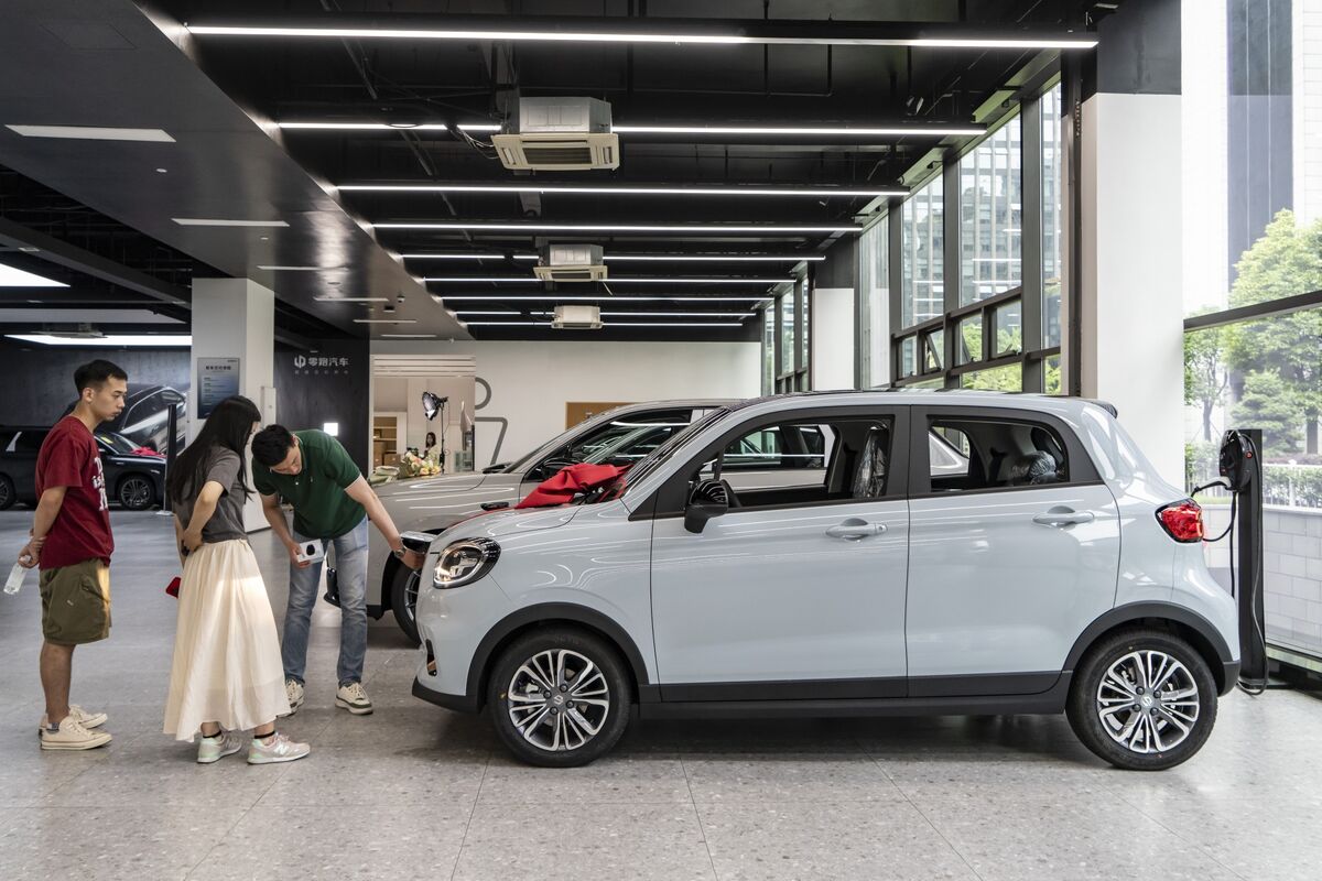 Leapmotor Raises Full-Year Target After Sales Hit Record - Bloomberg