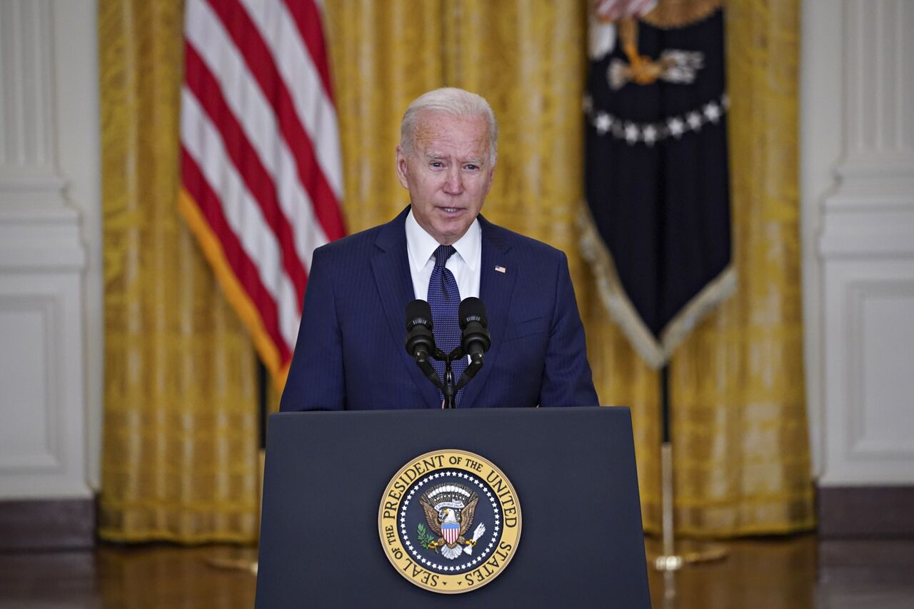 Kabul Airport Attack: Biden Vows To Hunt Down Those Responsible - Bloomberg