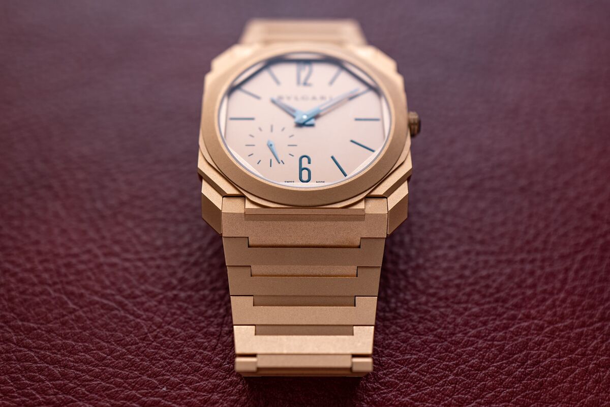 Bulgari Octo Finissimo Automatic Blasted Gold Watch Review - Bloomberg