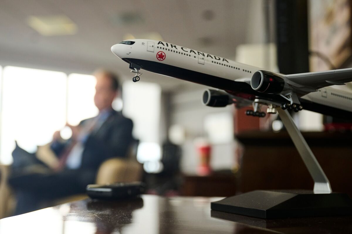 Blackstone Deal Talk Gives Investors a New Reason to Fly With Air Canada