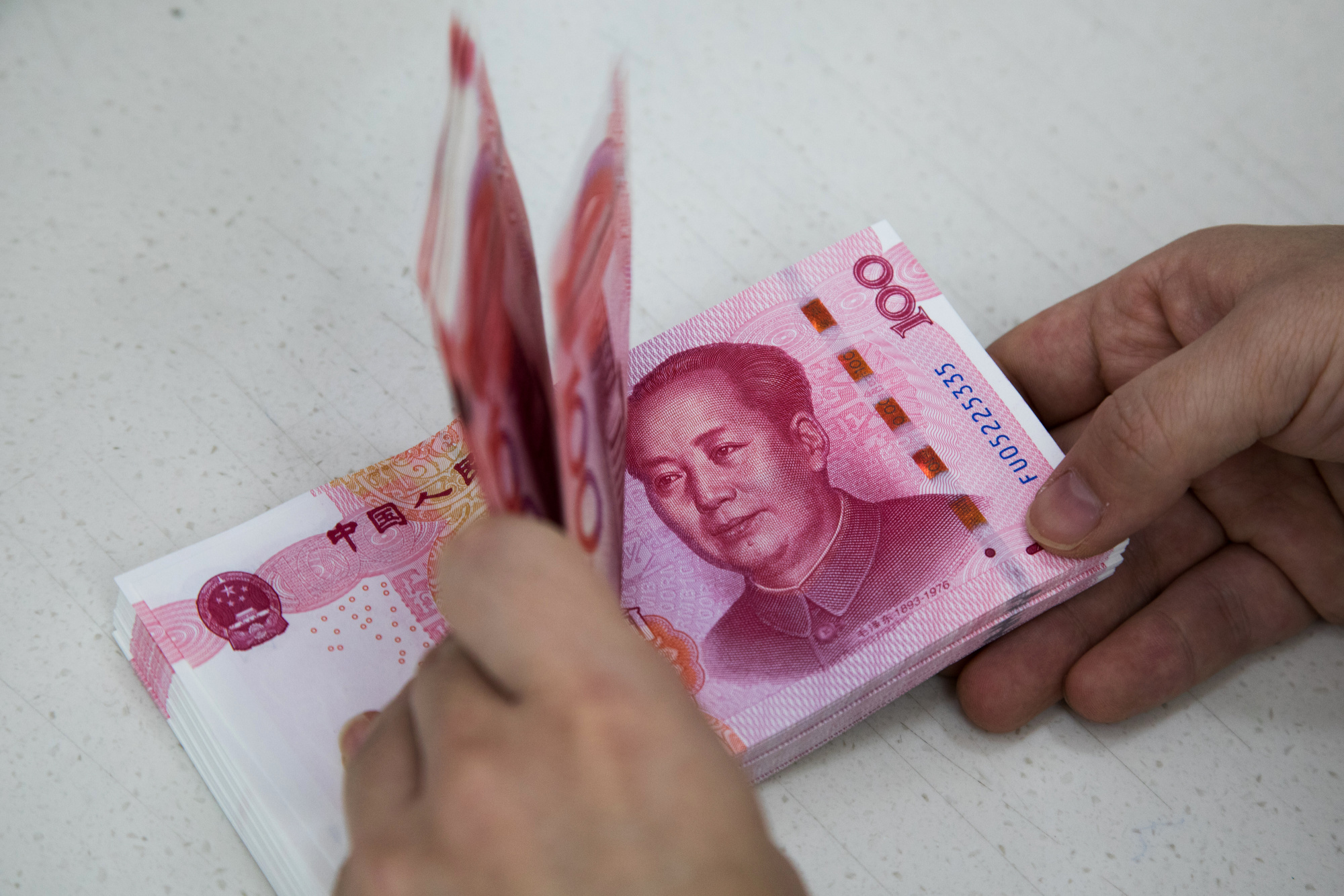 global-currency-panic-bypasses-yuan-on-better-virus-outlook-bloomberg