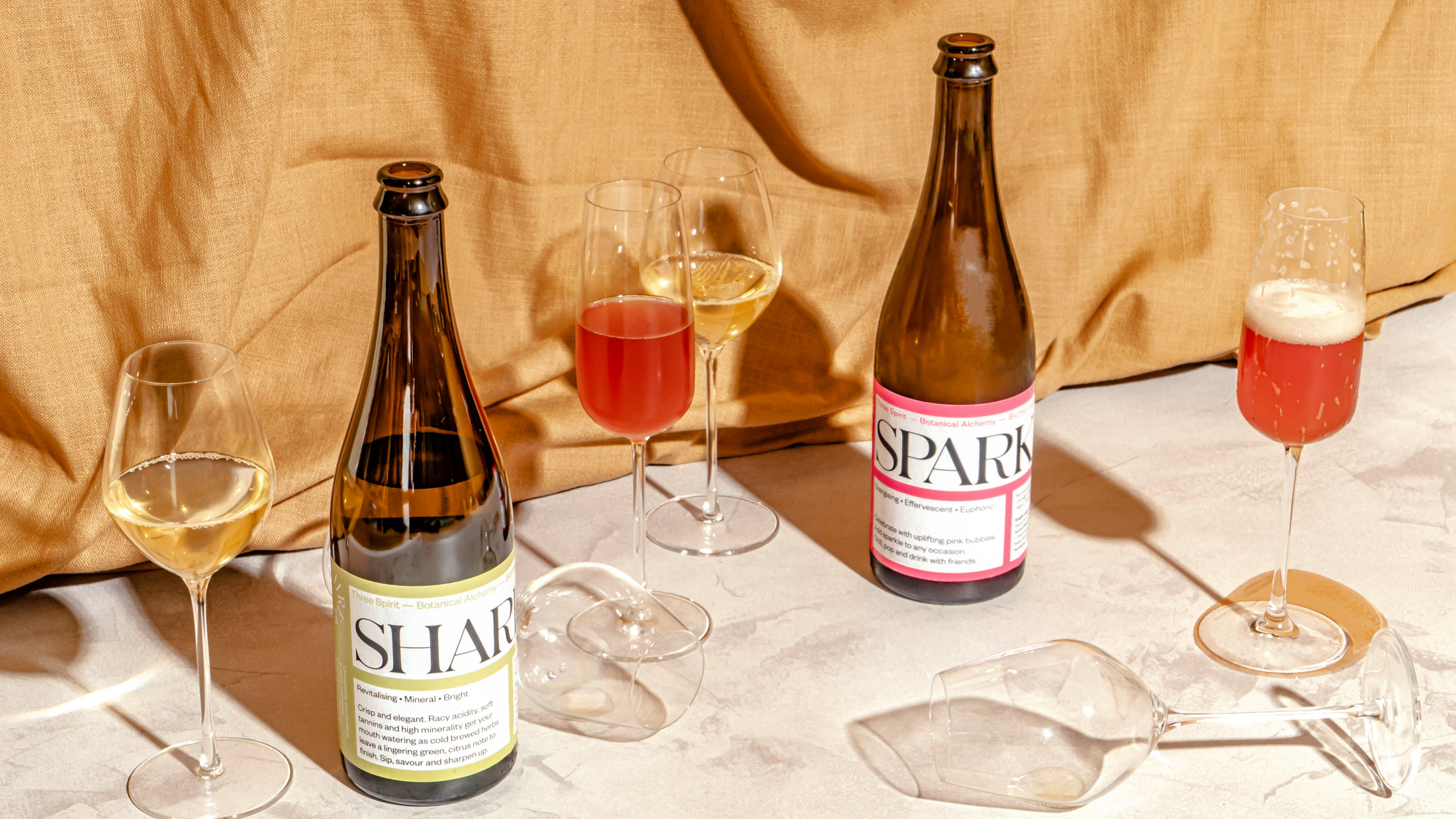 12 Best Sparkling Wines to Drink This Summer