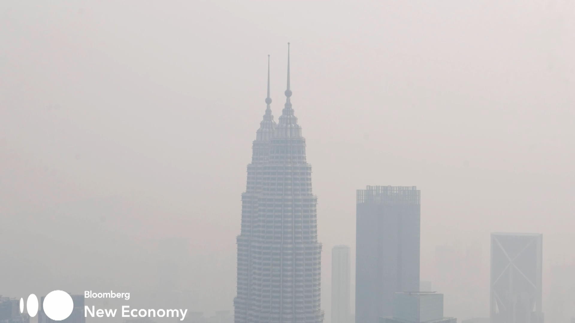 Malaysia To Fight Smog With Cloud Seeding Se Asia Haze Update Bloomberg