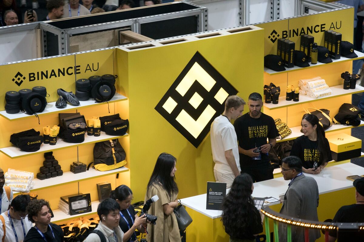 bloomberg.com - Muyao Shen - Binance Tightens Market Making Rules In Wake of Crash Criticism