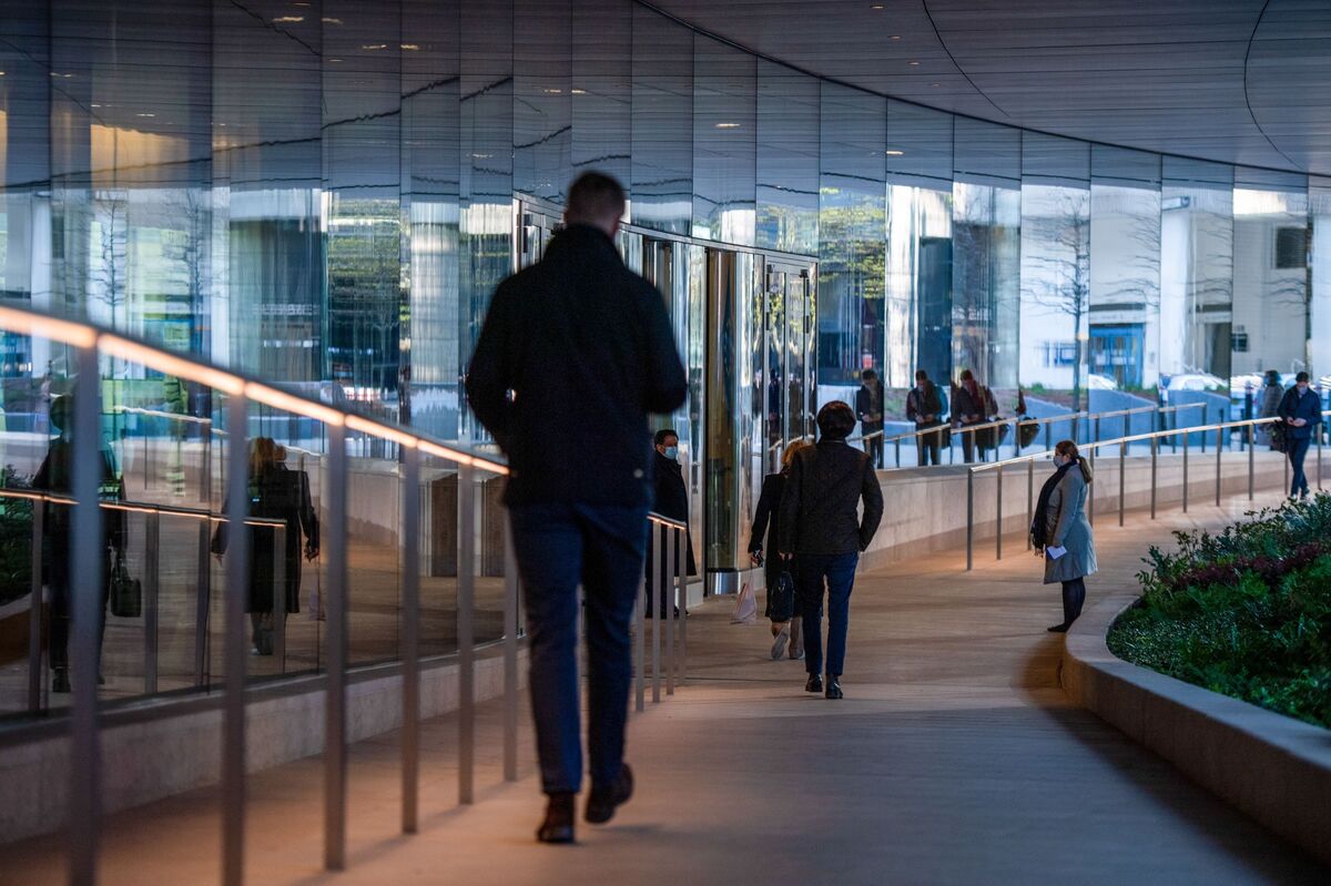 banker-bonuses-goldman-led-way-with-bumper-pay-for-london-dealmakers-in-2021-bloomberg