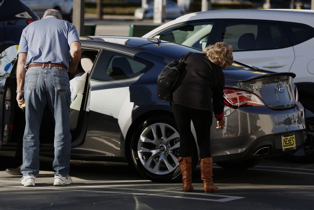 月々の車の支払い 米一部都市圏のワン ベッドルーム家賃を上回る Bloomberg