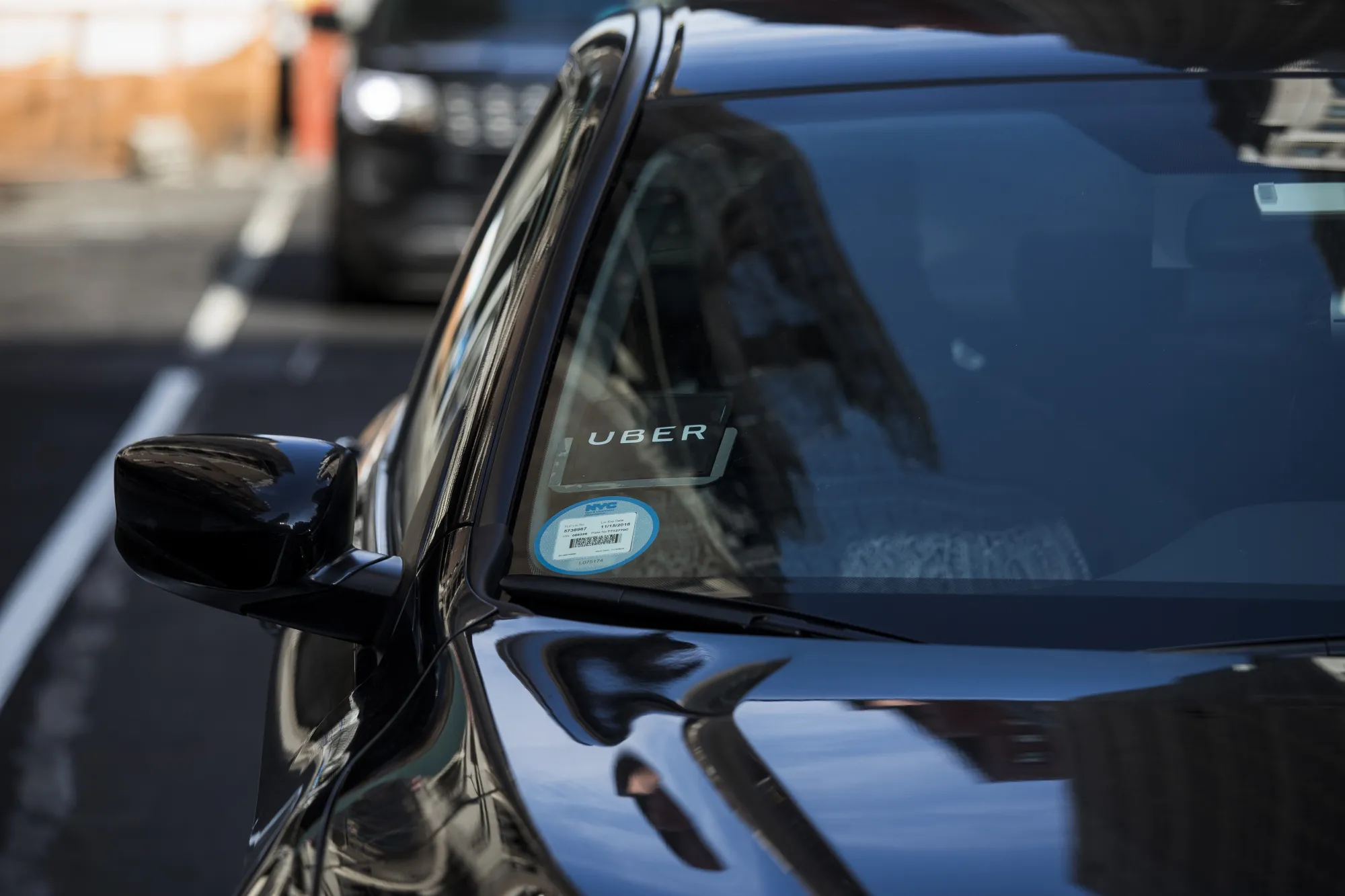 New York Approves First U.S. Cap On Uber, App-Based Cab Drivers