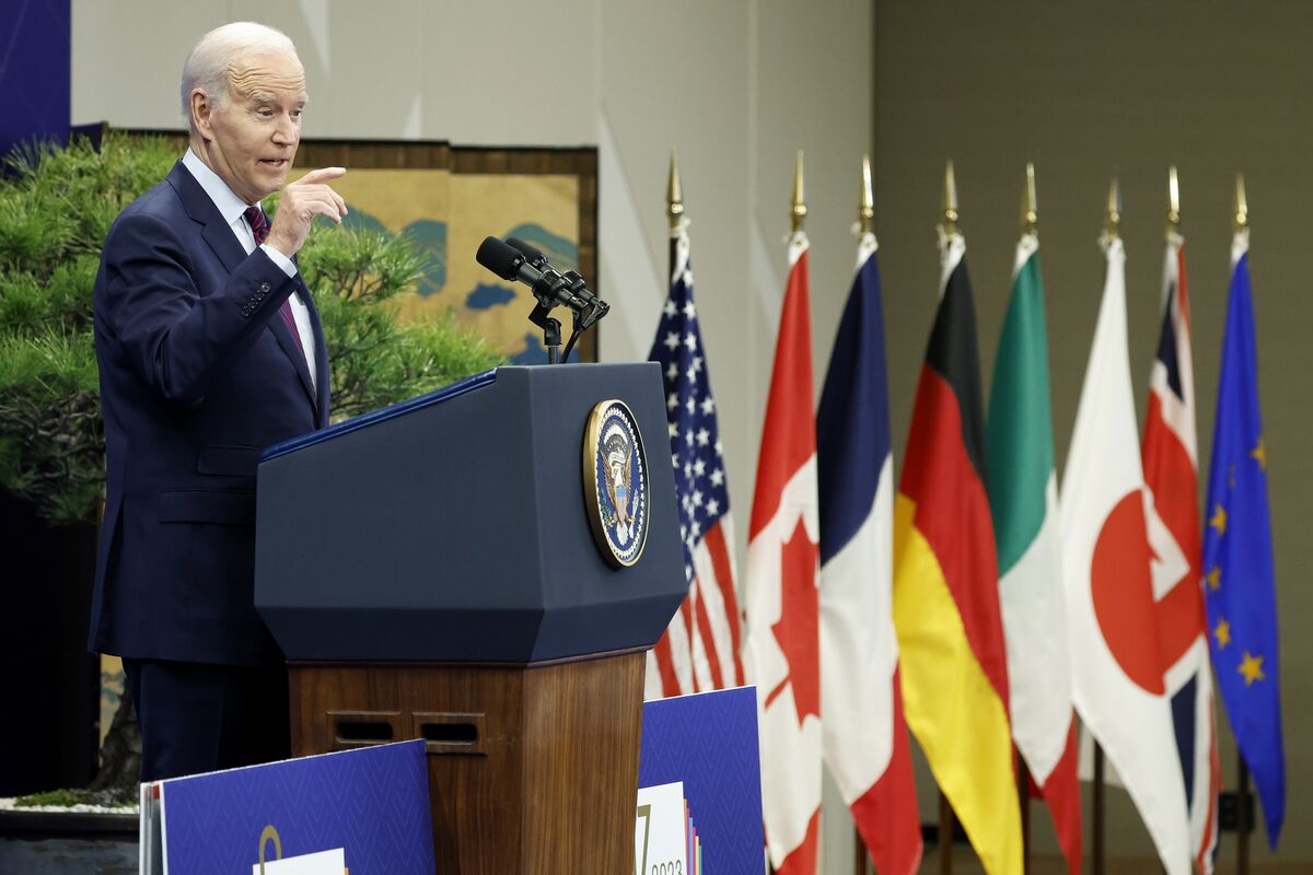 Biden’s G-7 Focus in Japan Disrupted by Washington Debt Fight
