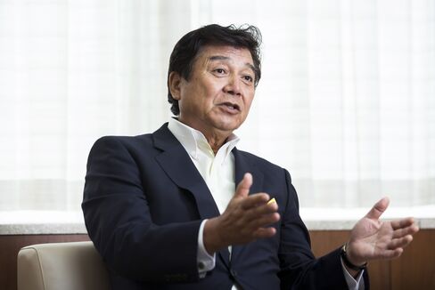 日証協の鈴木茂晴会長