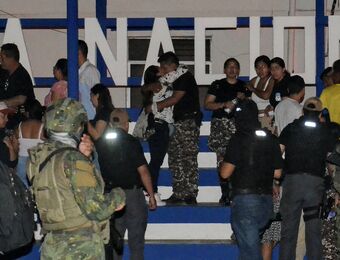 relates to Ecuador Security Forces Secure Release of All Prison Hostages