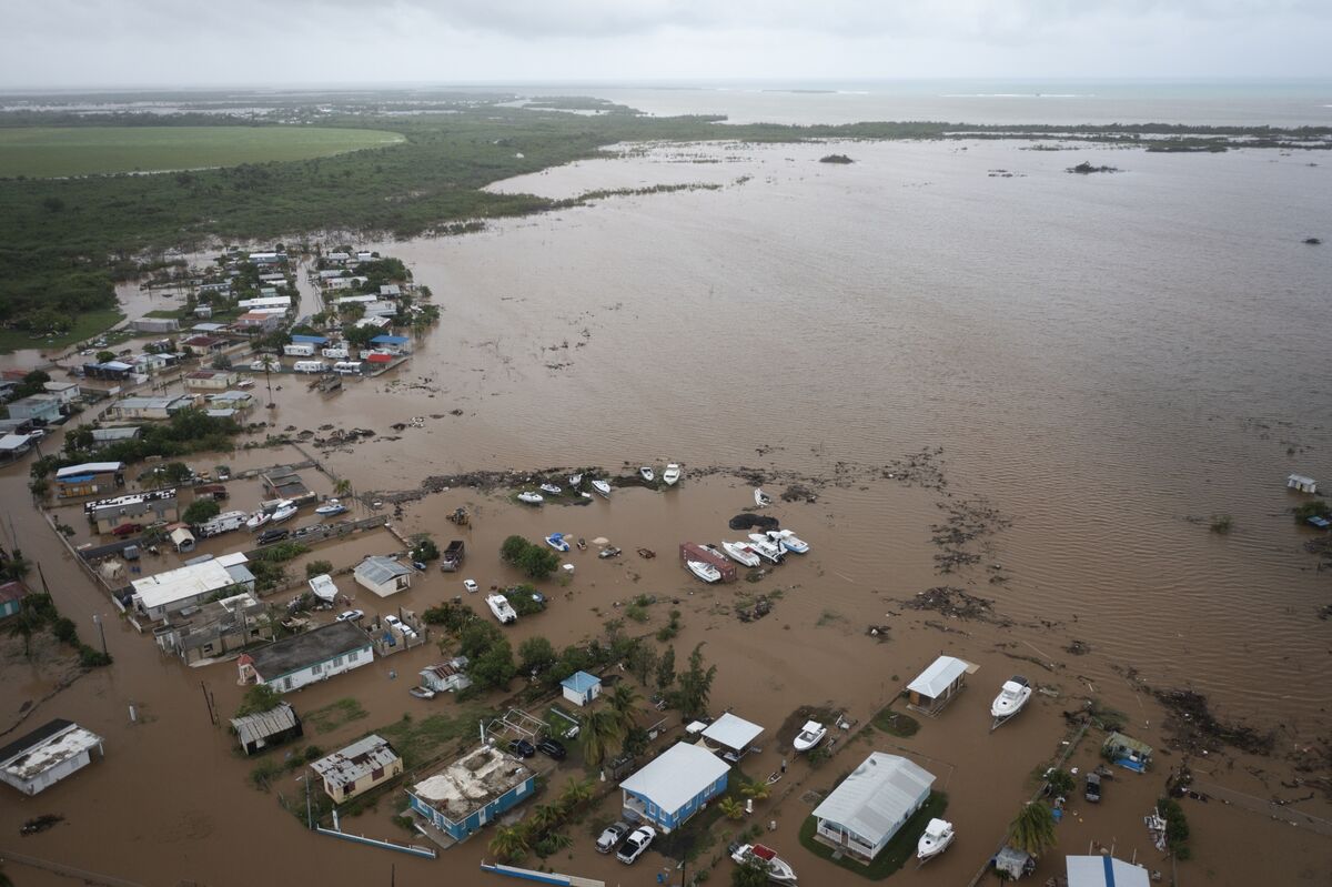 Fiona Swipes Turks And Caicos, Puerto Rico Faces Big Cleanup - Bloomberg