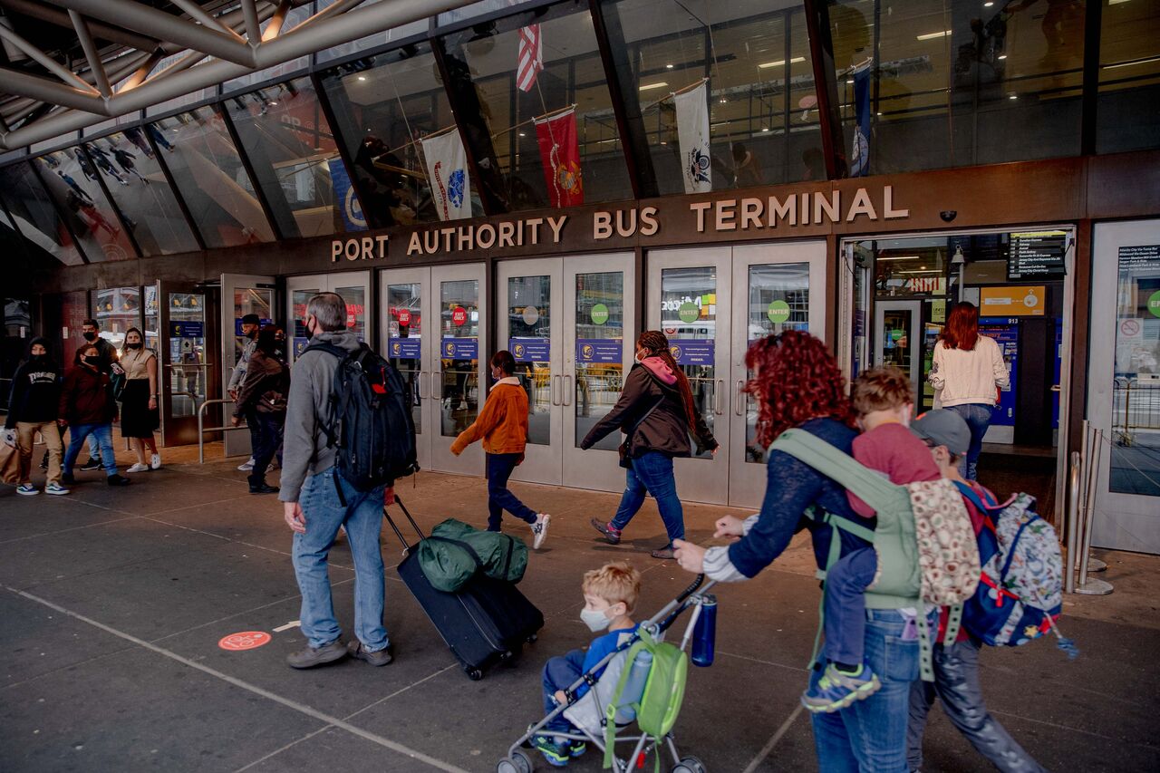 New Jersey To NYC Commuters Face Disruption As DeCamp Bus Route Ends