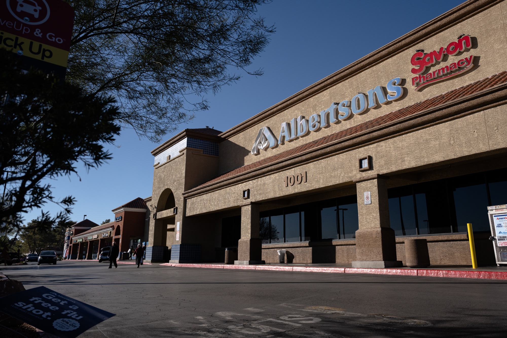 15 Albertsons in Nevada to be sold in planned Kroger-Albertsons merger