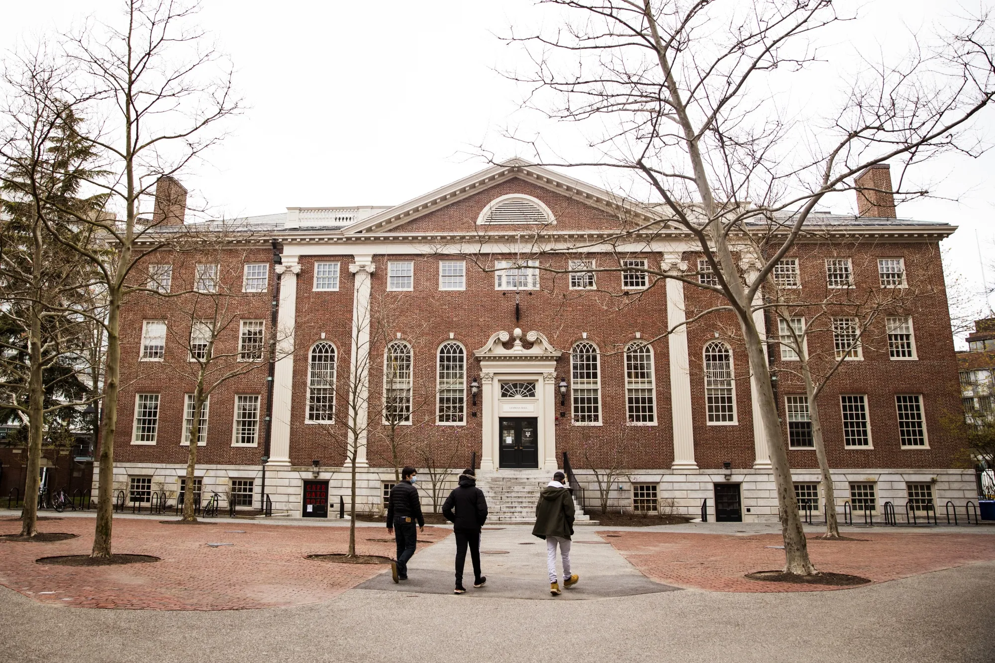 Pedestrians walk through&nbsp;the Harvard University campus in Cambridge, Massachusetts.&nbsp;