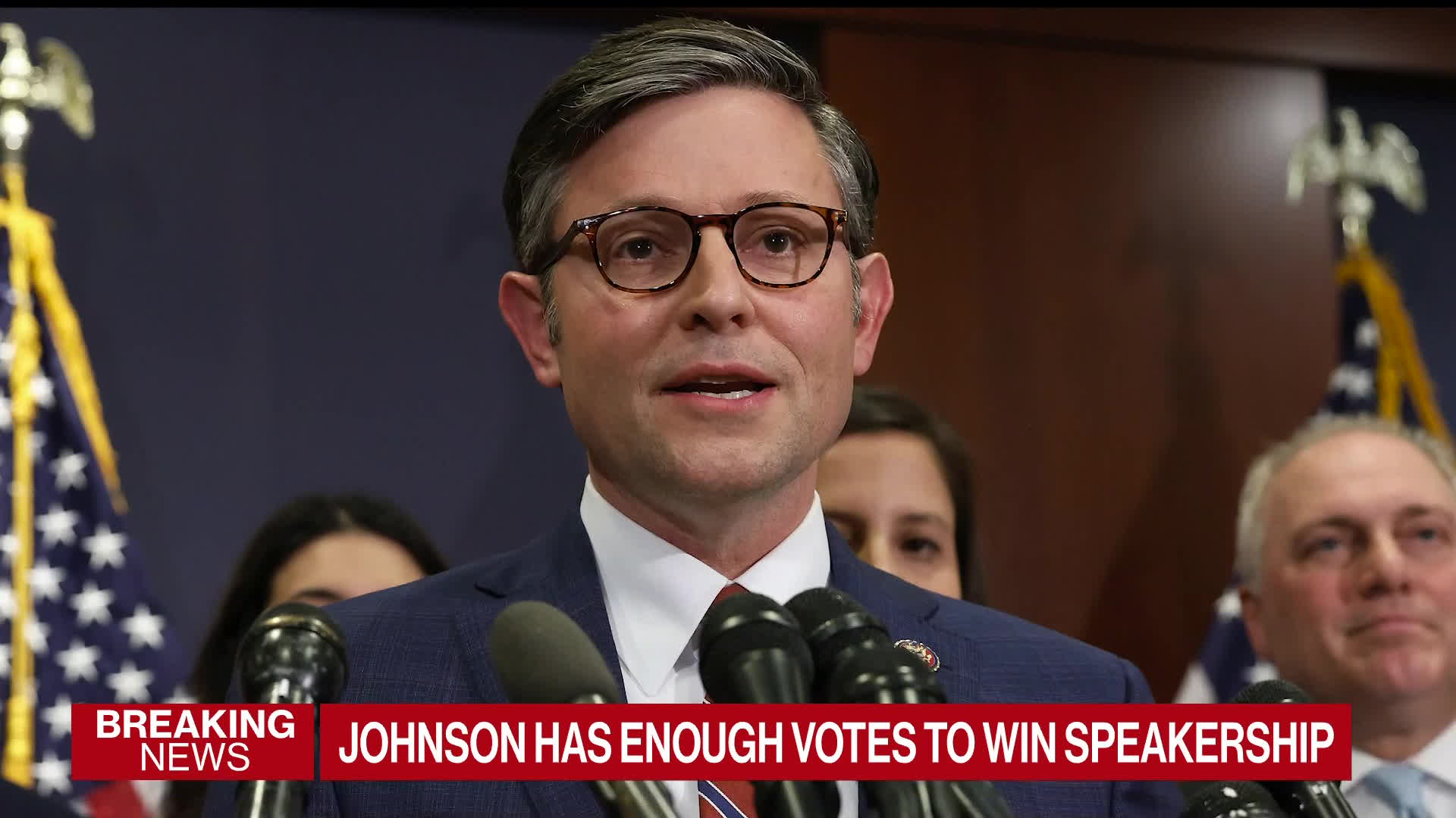 Watch Trump Ally Mike Johnson Wins House Speaker Vote - Bloomberg