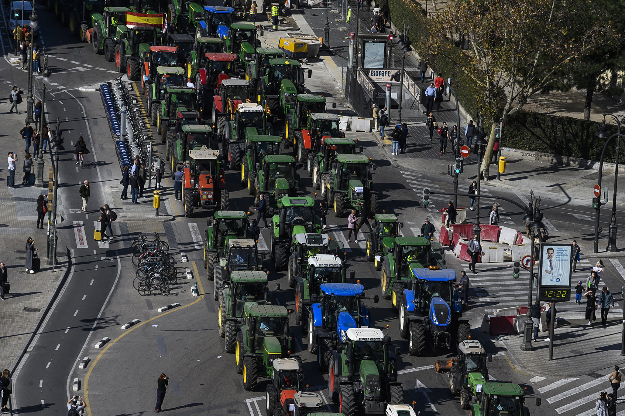 Europe Farmers’ Revolt Hits Spain Where Sanchez Has No Easy Fix Bloomberg