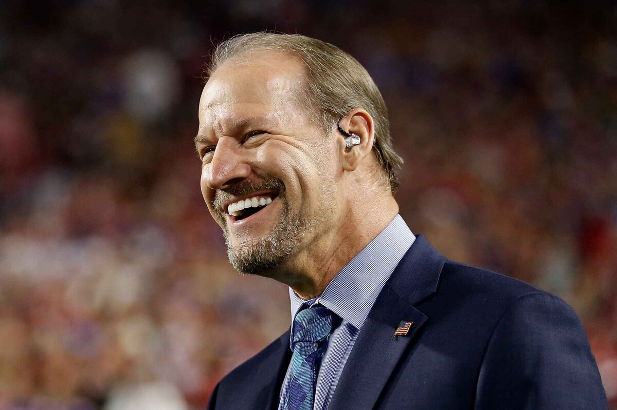 the-latest-coach-bill-cowher-enters-the-hall-of-fame-bloomberg