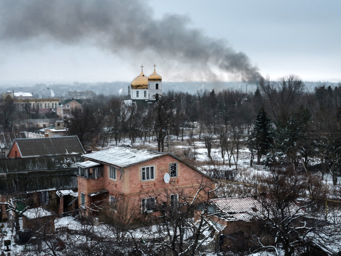 Ukrainian officials warn of winter-long power deficit