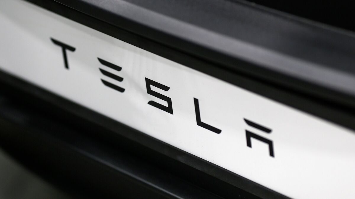 ⚫️ BLOOMBERG: "Steve Westly: Nuovi modelli economici di Tesla potrebbero impattare le vendite delle versioni premium"
