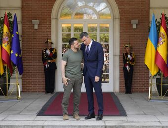 relates to Spain Pledges €1 Billion in Military Aid During Zelenskiy Visit