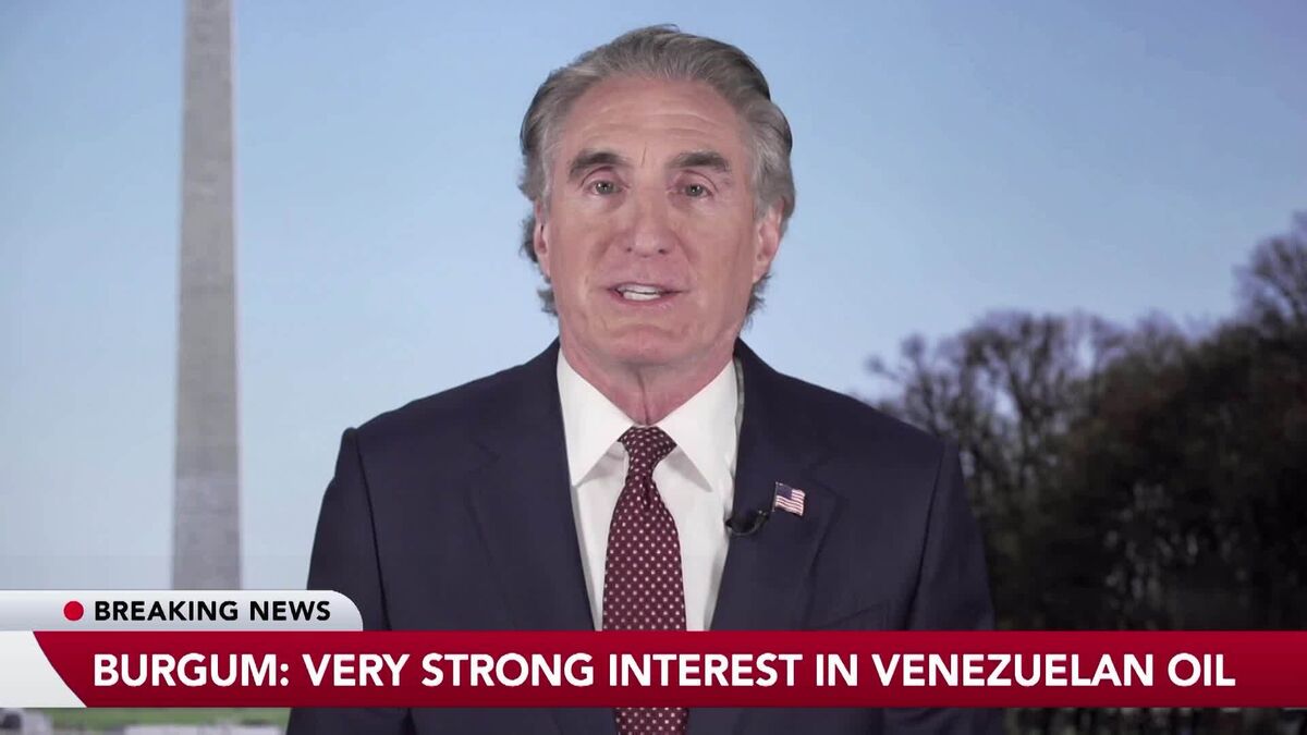 US Won't Subsidize Oil Companies Returning to Venezuela, Burgum Says