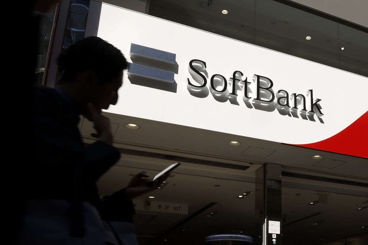 SoftBank Swings to Profit on Nvidia Bet Ahead of Big AI Campaign