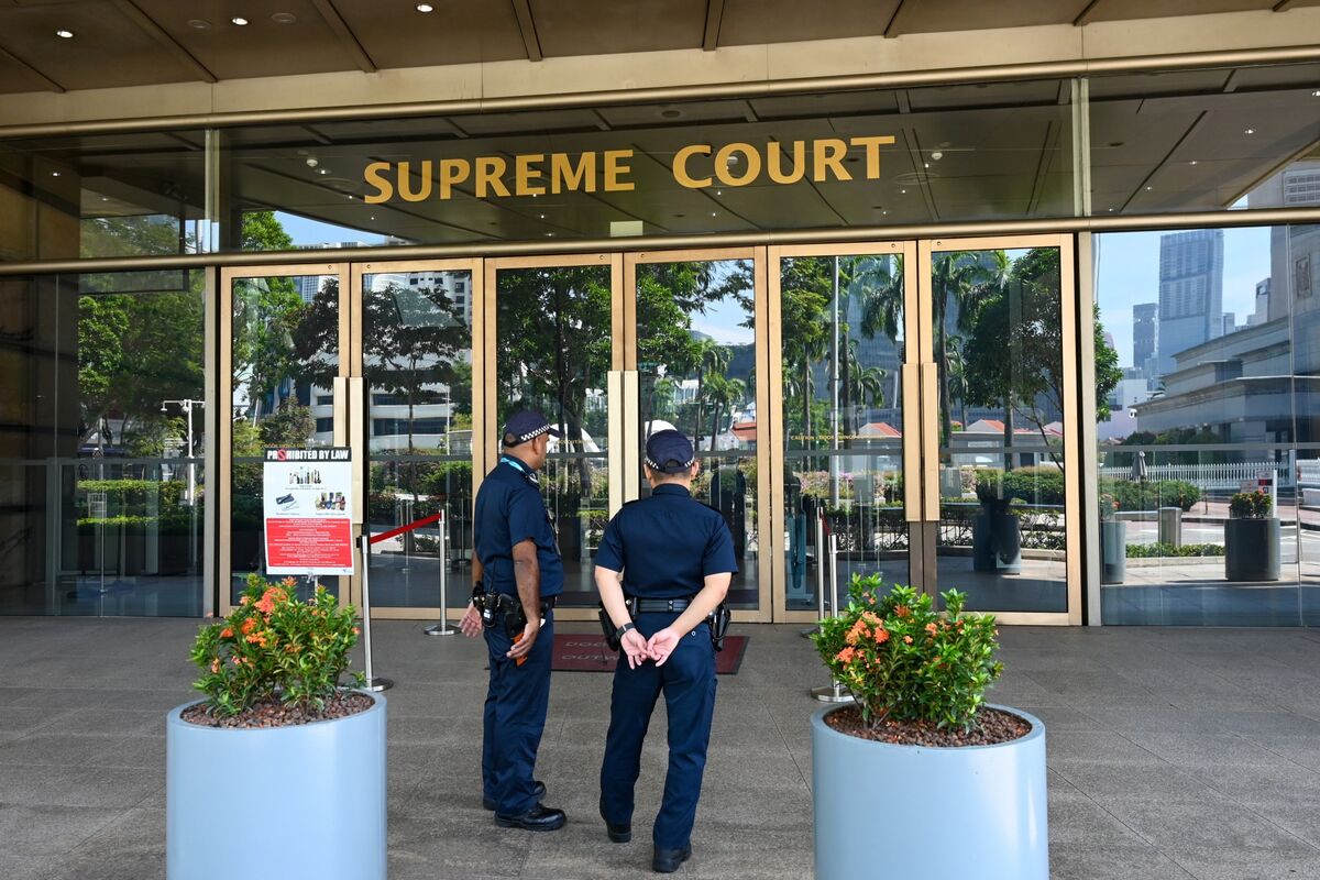 Alleged Singaporean Leader of Insider Trading Ring Denied Bail