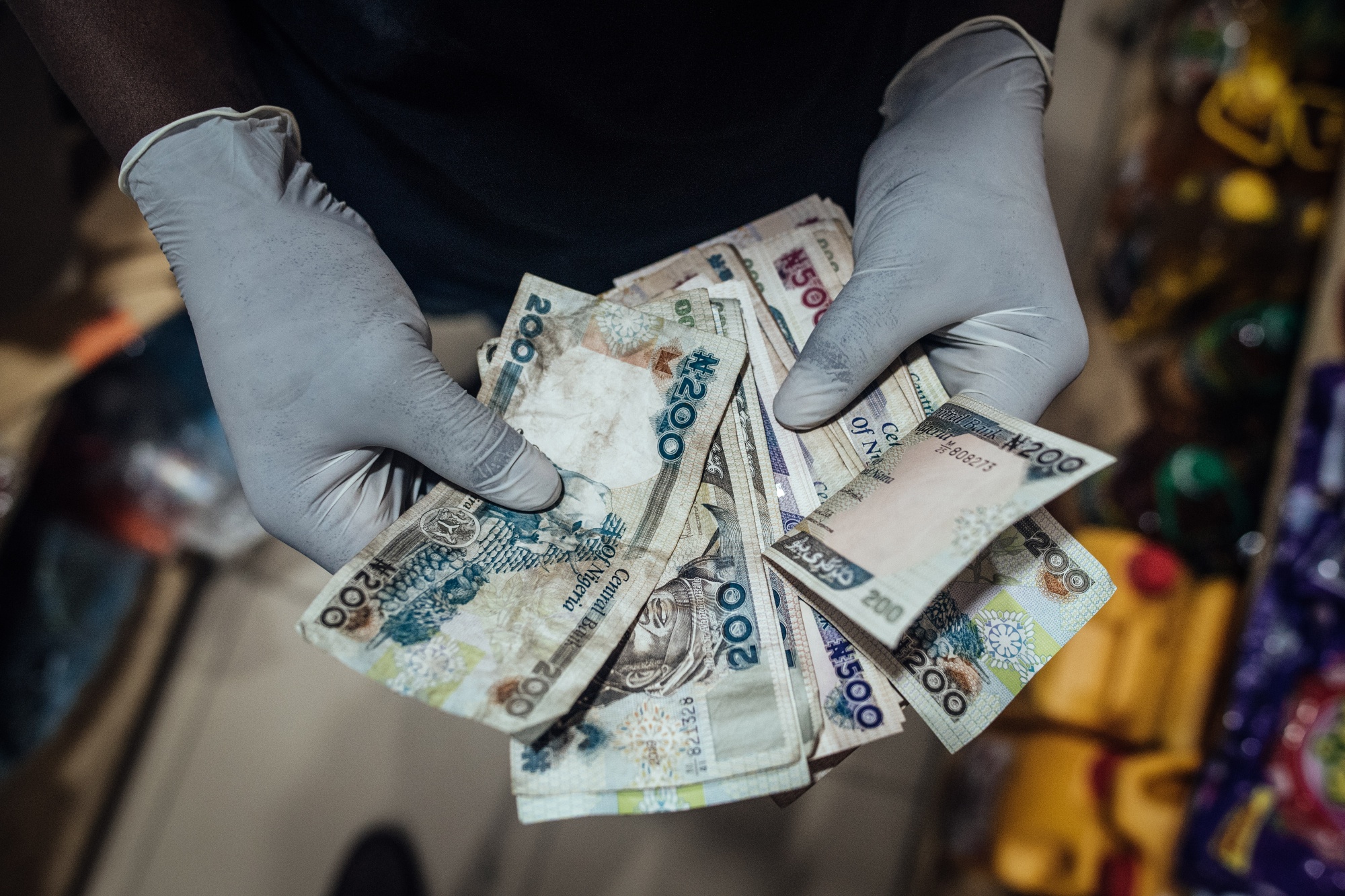 Nigeria to Replace High-Value Currency to Reign in Excess Cash - Bloomberg