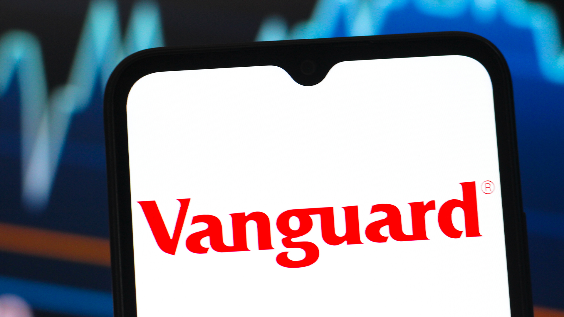 Vanguard Weighs Allowing Trading of Crypto ETFs
