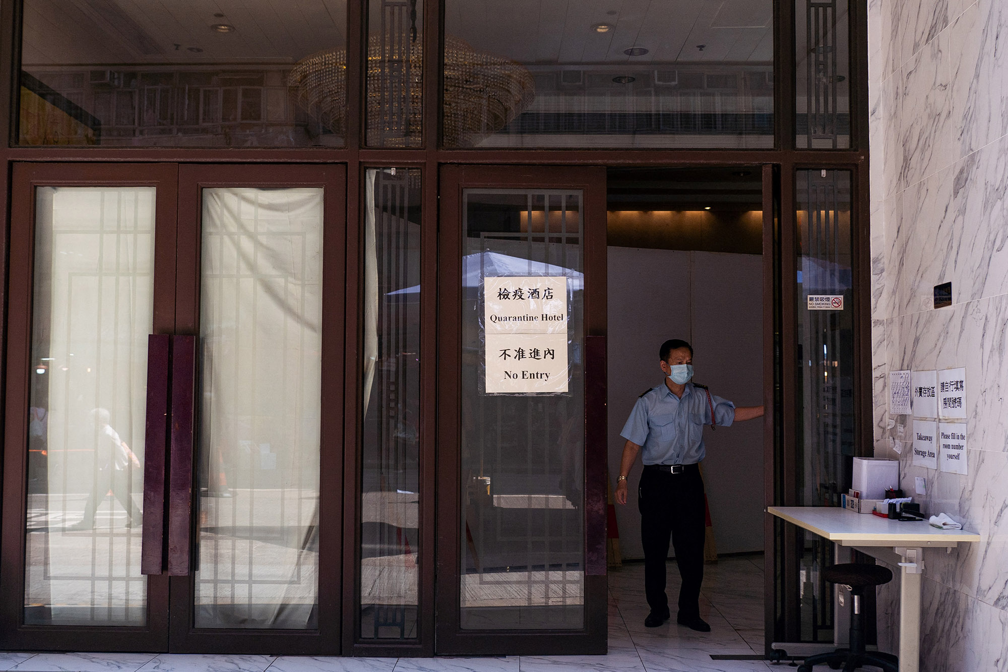 Hong Kong 7-Day Quarantine Will Apply To Travelers From U.s., Scmp Reports  - Bloomberg