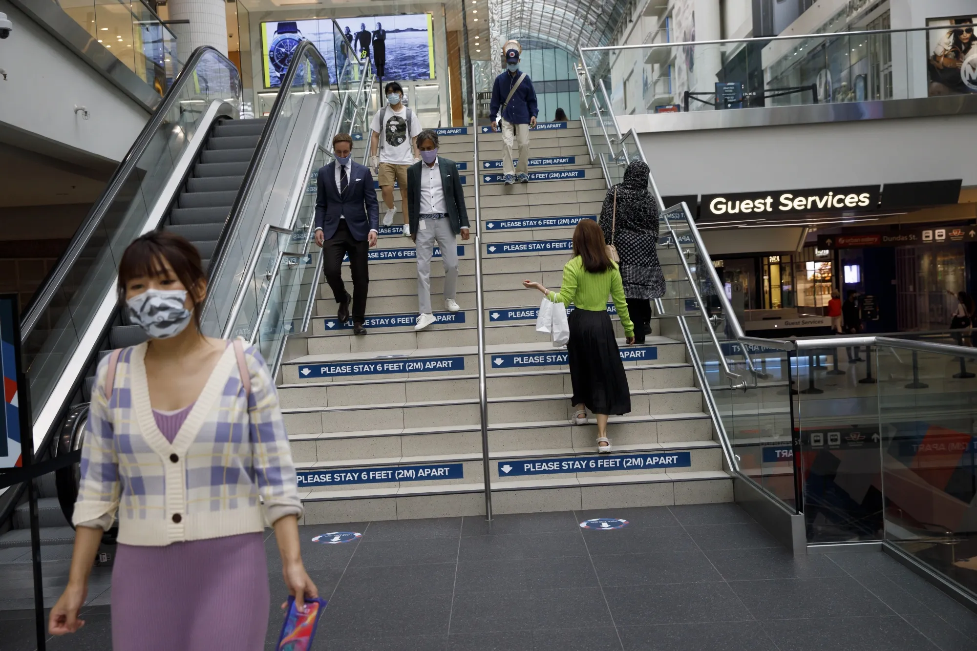 Next Wave Of Toronto Businesses Allowed To Reopen