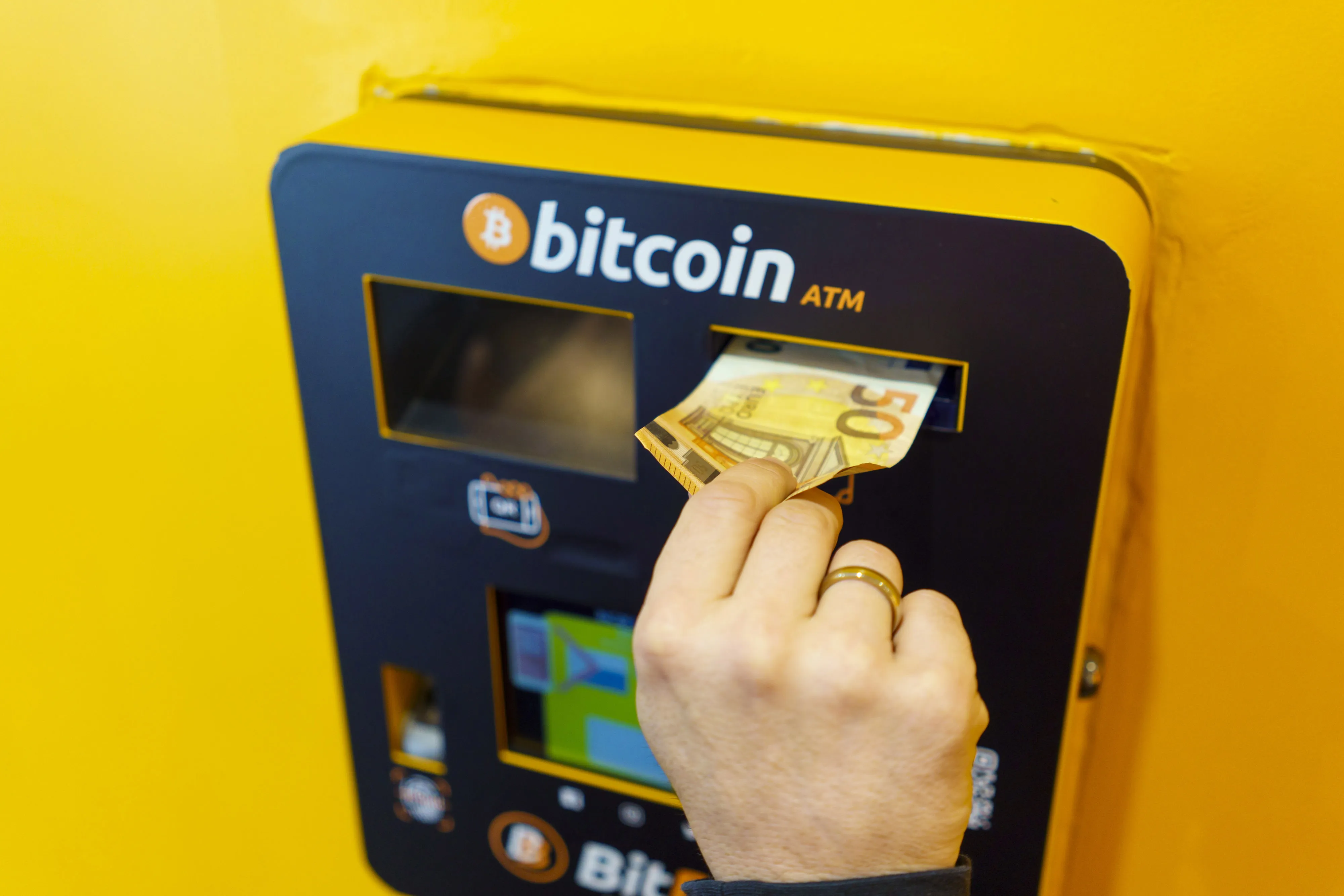 Cryptocurrency ATMs as Bitcoin Mirrors Stock Rebound