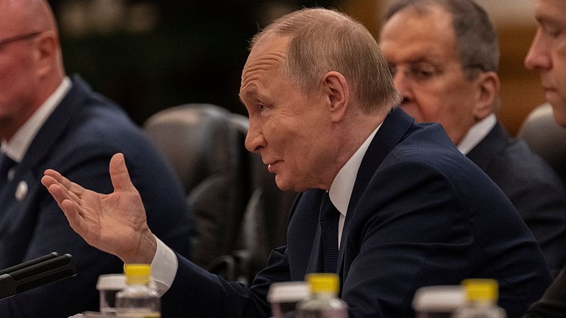 Europe Nears Security Guarantees for Ukraine Amid US Hesitation