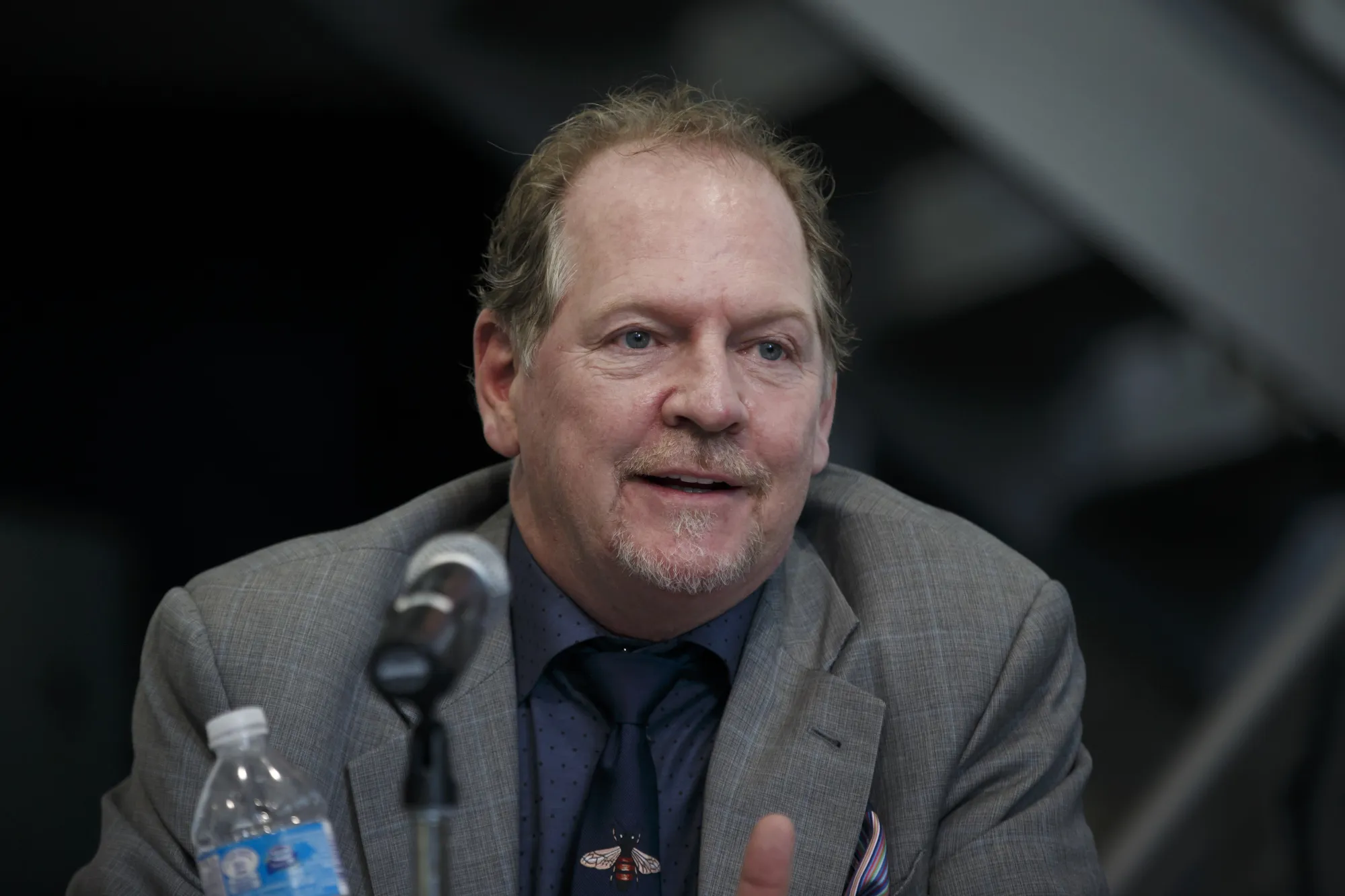 Aurora Cannabis CEO Departs, 500 Jobs Cut, Credit Line Reduced - Bloomberg