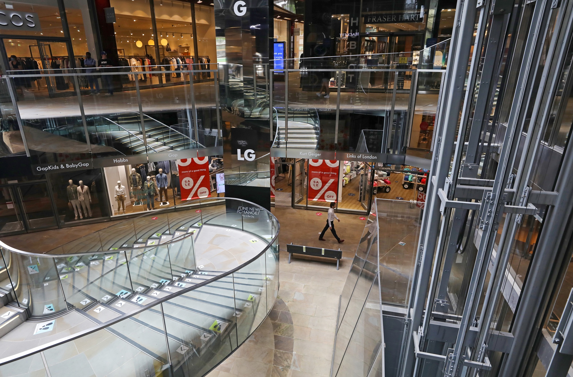 Un centre commercial dans la ville de Londres pendant les restrictions en 2020. 