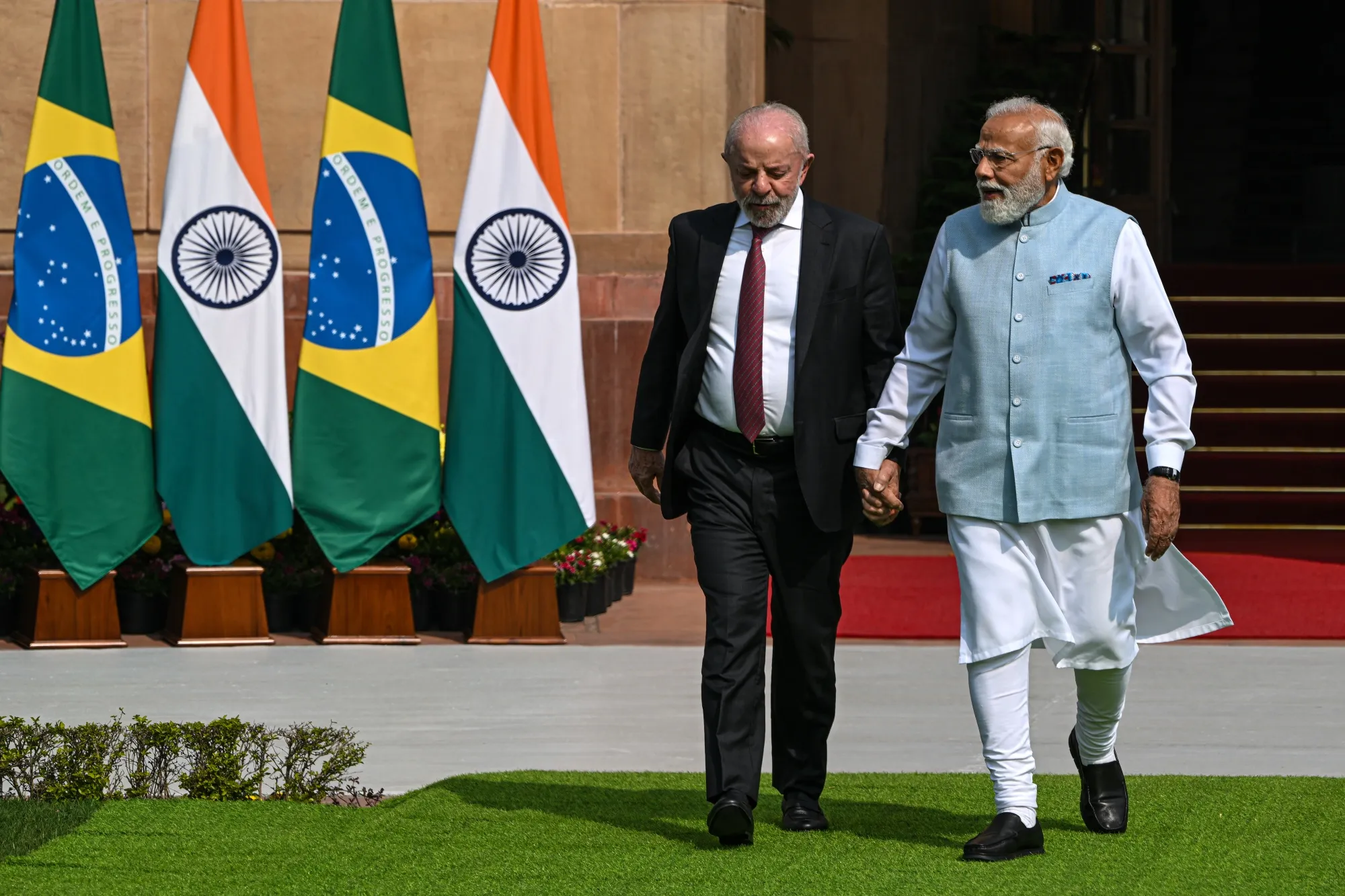 Narendra Modi, India’s prime minister, right, greets Luiz Inacio Lula da Silva, Brazil’s president, in New Delhi on Feb. 21, 2026.