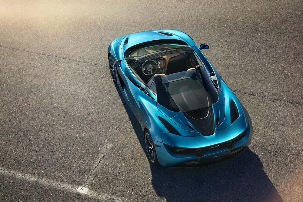 Mclaren 720s Spider Review Solving Sticky Supercar Problems Bloomberg