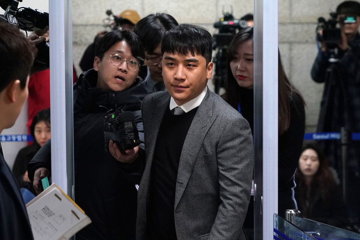 K Pop Star Seungri Jailed For 3 Years In Prostitution Case Bloomberg