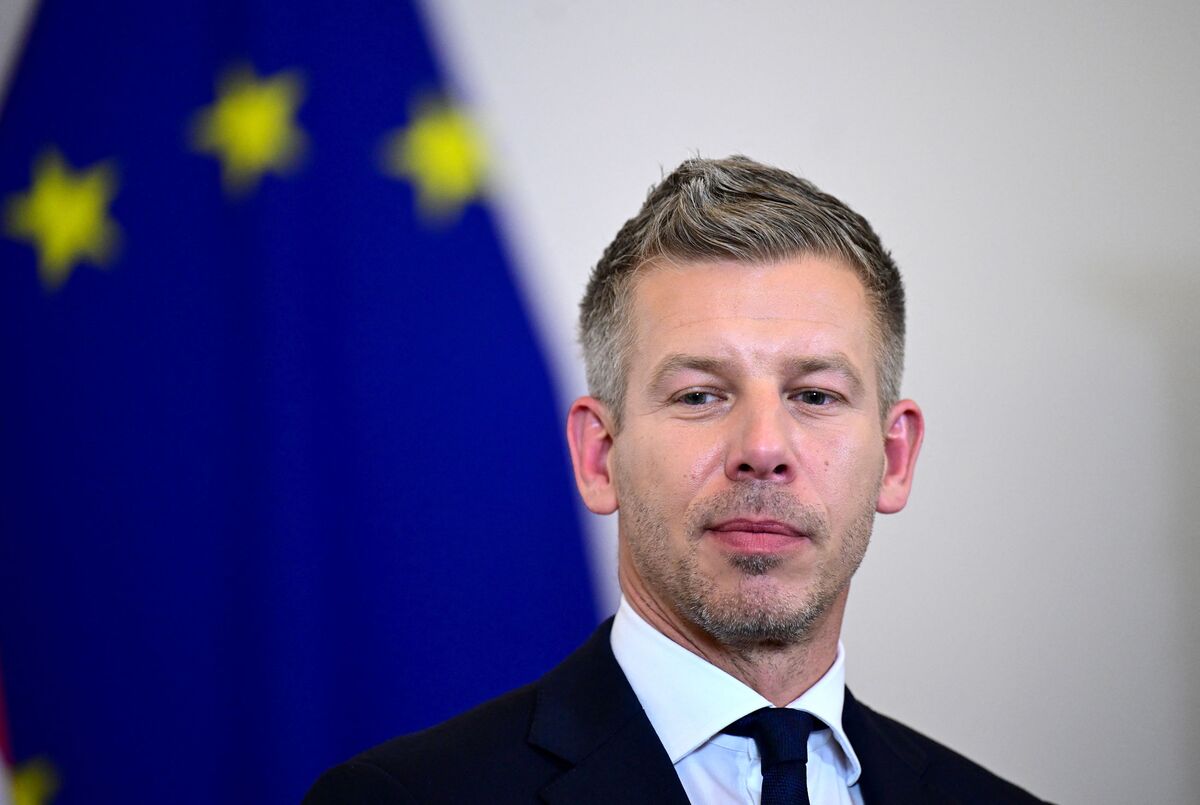 Hungary Is ‘Very Close’ to EU Funding Deal, Premier Magyar Says