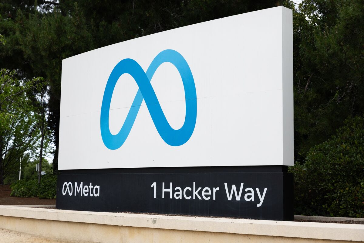 bloomberg.com - David Morris (News) - Meta Seeks Up to $95 Billion in Equity to Fund AI Spending