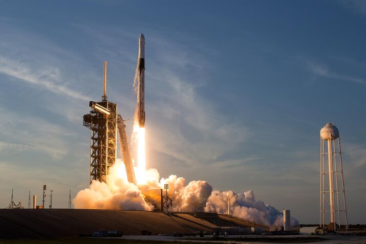 SpaceX’s Money-Losing Rockets Are Biggest Asset in AI Dream