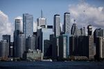 Canada’s bond buyers and issuers are mirroring the country’s prime minister by trying to get ahead of a potentially long, drawn-out drama surrounding the U.S. presidential election.