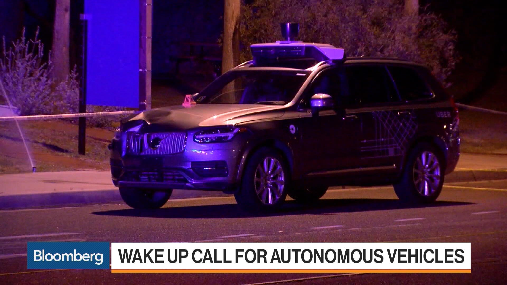 Watch Uber Crash Shows Vulnerability Of Autonomous Cars - Bloomberg