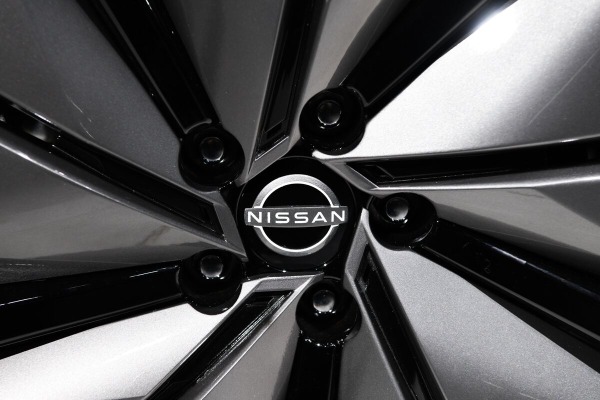 Nissan to Slash 20% of Models in Espinosa’s Turnaround Plan Nissan to Slash 20% of Models in Espinosa’s Turnaround Plan