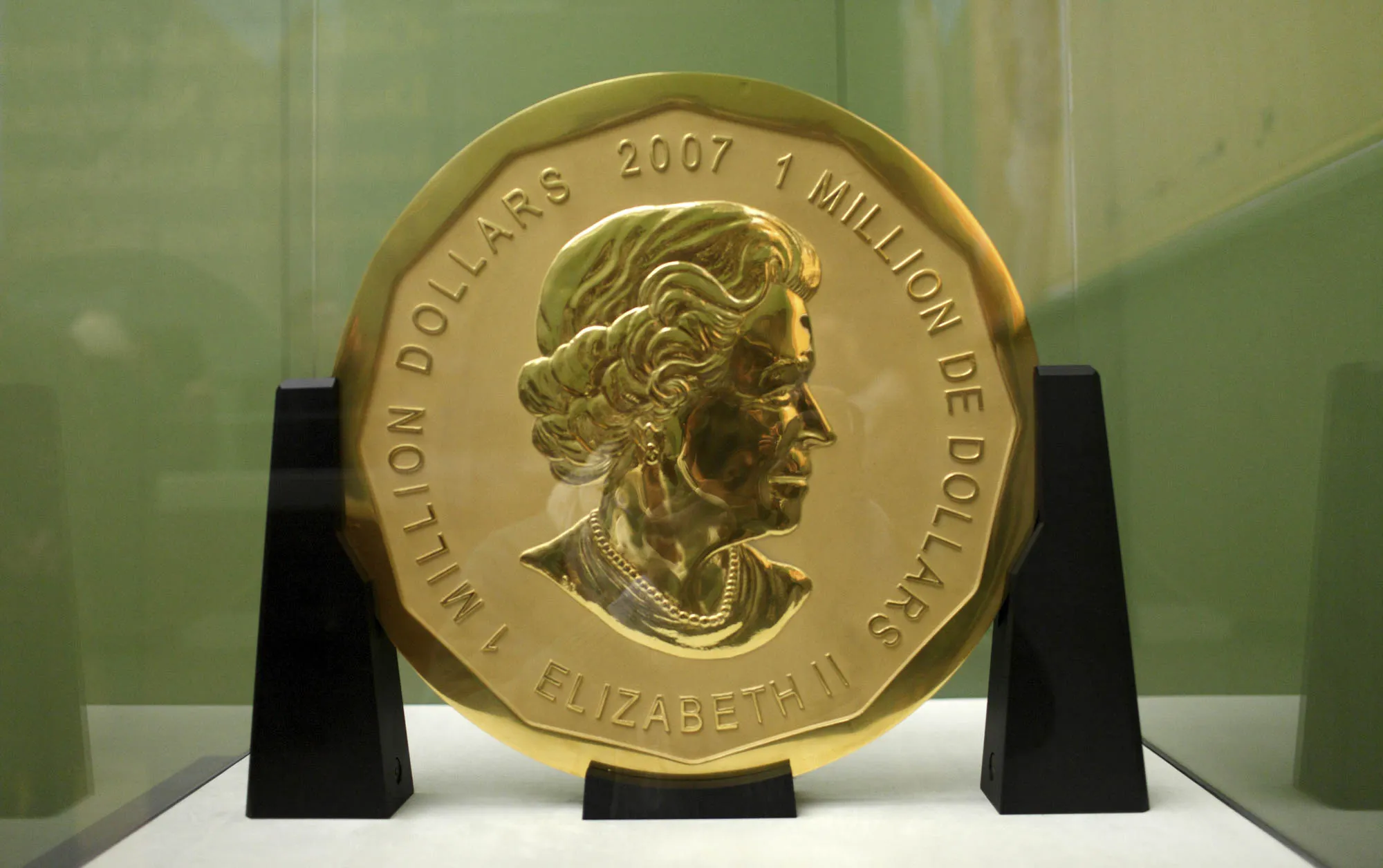 The gold coin Big Maple Leaf&nbsp;on display at Berlin's Bode Museum. Thieves stole the coin, weighing 100 kilograms &nbsp;(220 pounds)&nbsp;and&nbsp;with a face value of $1 million, from Berlin's Bode Museum on March 27, 2017.&nbsp;