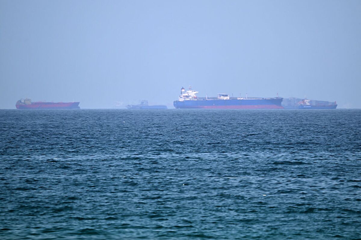 bloomberg.com - Grant Smith - OPEC+ Ratifies Planned Oil Quota Hike as Gulf Flows Rebound