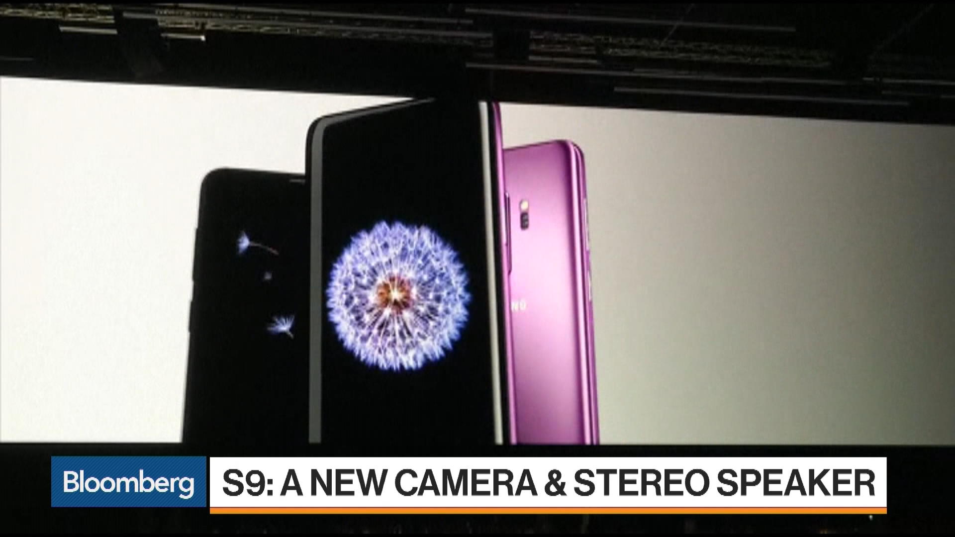 Samsung's New Flagship Phone Focuses on Revamped Camera in