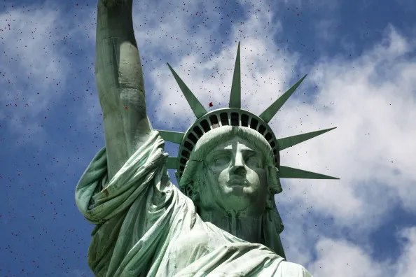 The eyes of Lady Liberty are upon you, Texas.