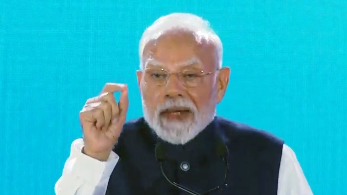 Modi’s India Reliability Pitch Confronts a Mix of Dualities